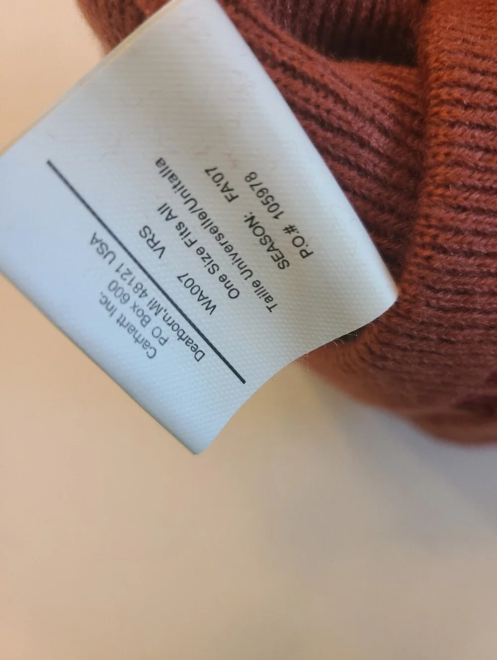 Carhartt Beanie, Pre-owned, please review photos for more details.